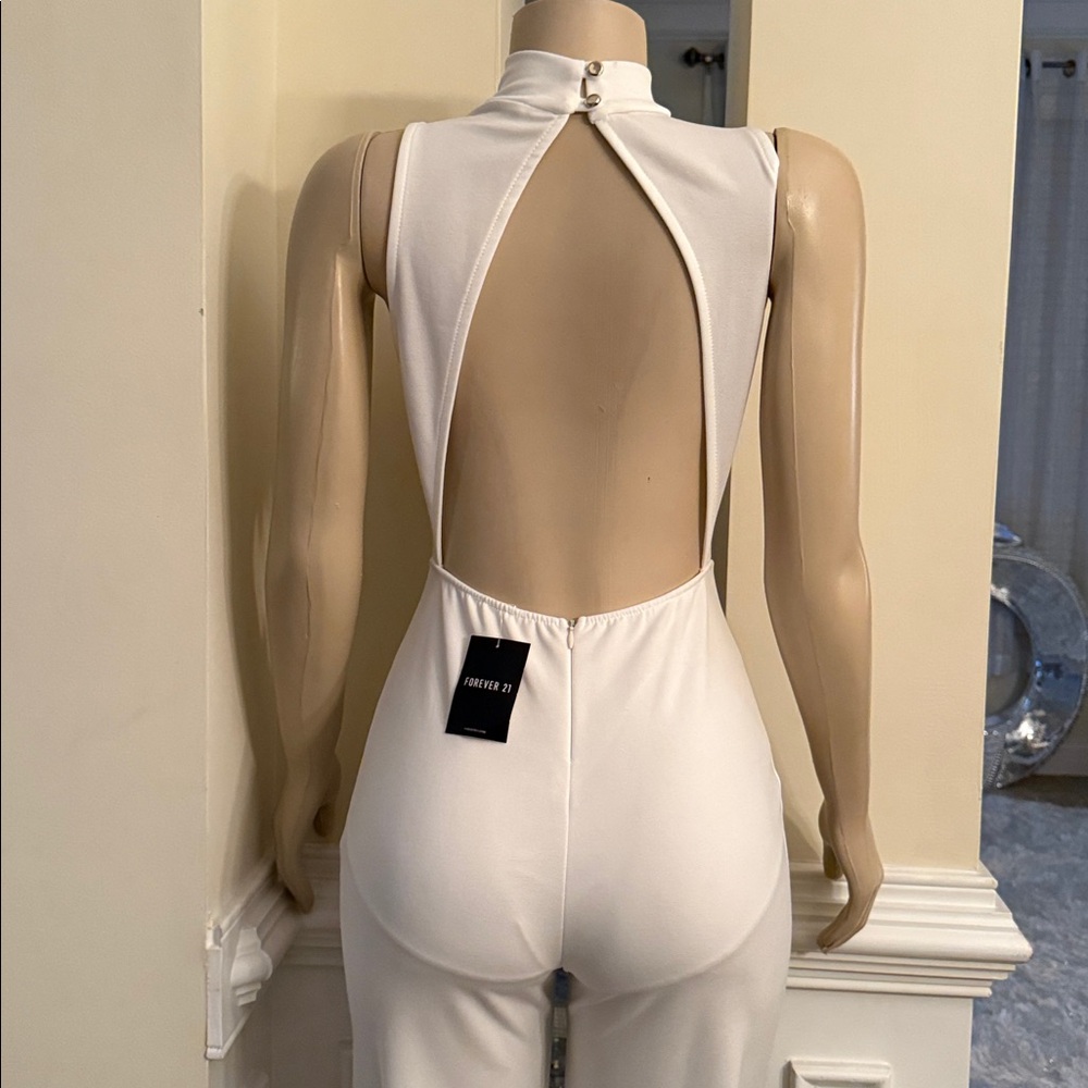 Forever 21 White Sleeveless Jumpsuit - Picture 4 of 5